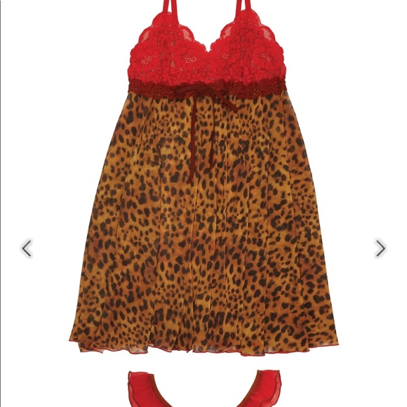 We are hah Ur HAH Doll Slip Set
Slip Dress Made from Recycled Lace & Mesh - Picture 4 of 4